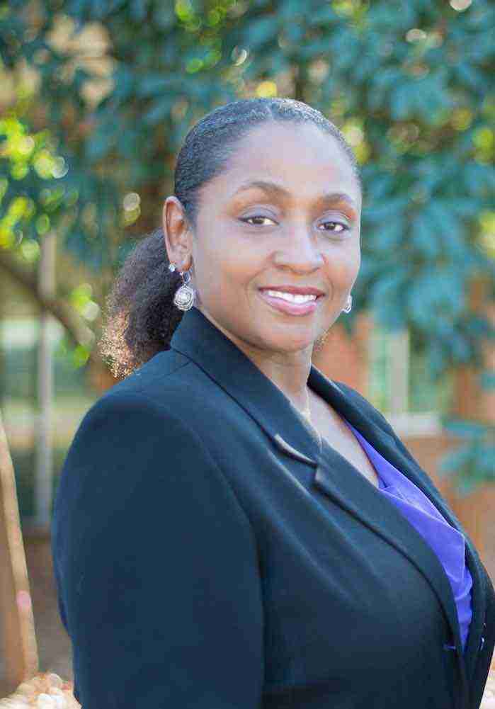 maria-lyons LifeCare supports Christian counseling services
